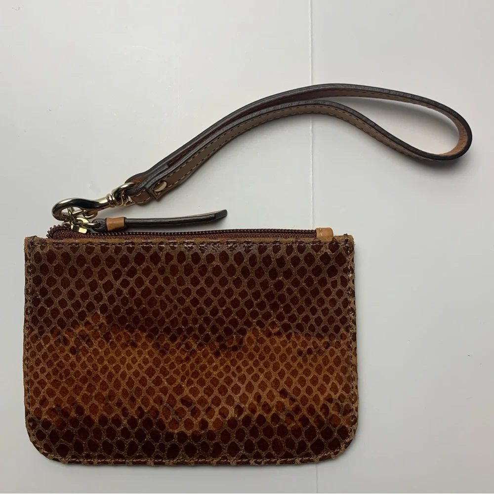Dooney & Bourke Brown Leather Wristlet Snake Reptile Print Clutch Pouch - Picture 2 of 10